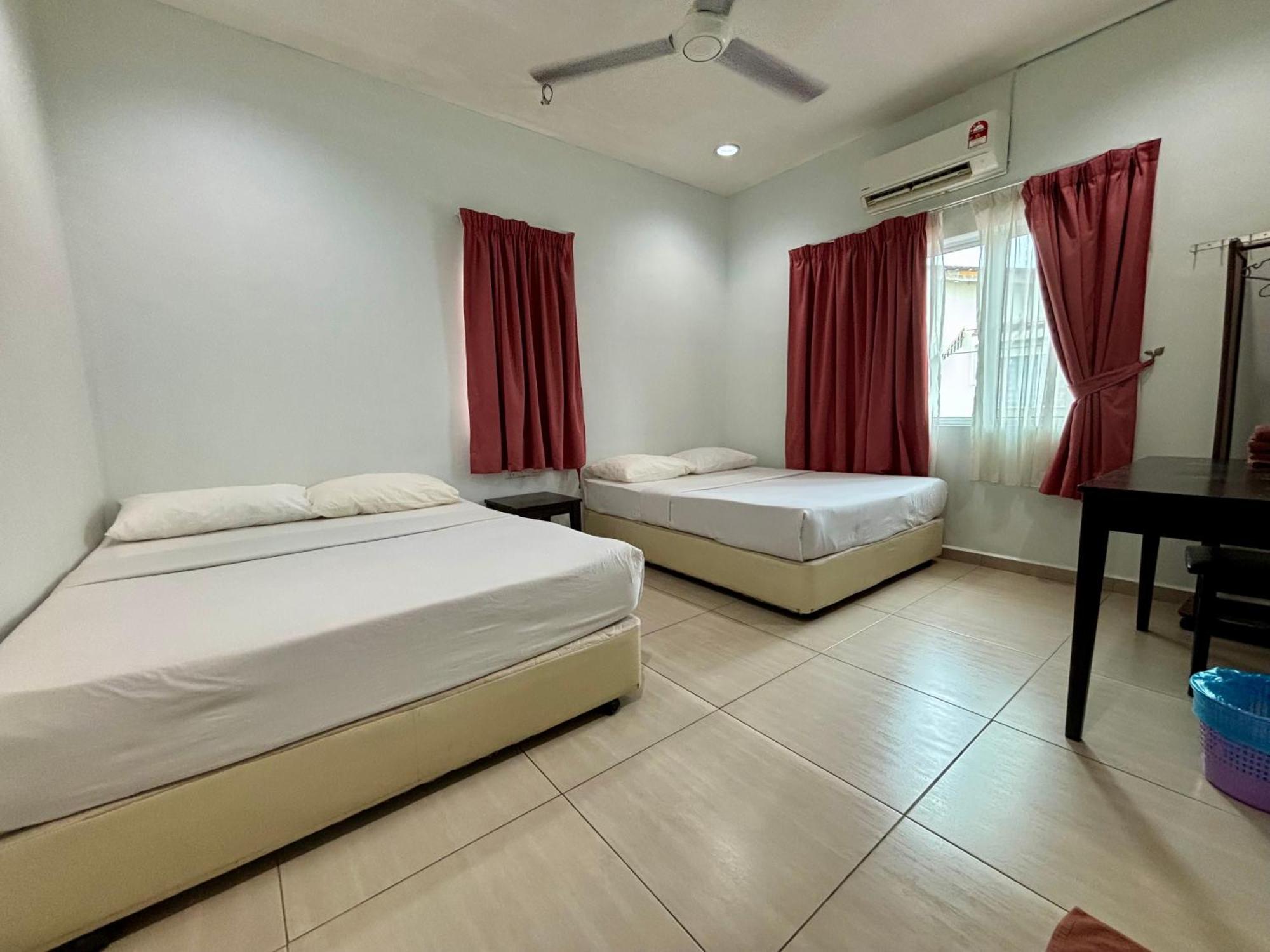 Meng Meng Guesthouse 关丹 外观 照片